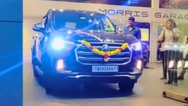 என்ன சின்ன திரை நடிகை மகாலட்சுமி பயன்படுத்தும் கார் டிரைவரே இல்லாம இந்த செயல்களை எல்லாம் செய்யுமா? இப்படி ஒரு காரைதாங்க வாங்கணும்!