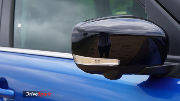 ஒரு மாச சம்பளம் கையில் இருந்தா போதும்... டொயோட்டா ஹைரைடர் சிஎன்ஜி காரை புக் செய்துவிடலாம்!