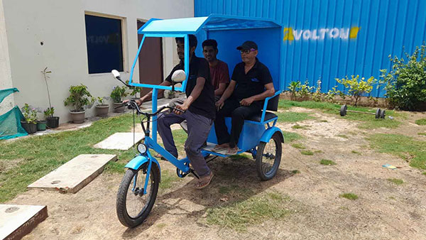 25 கிமீ பயணிக்க ஒரு ரூபா மட்டுமே செலவாகும்... இதுக்கப்புறமும் பெட்ரோல் வண்டிய வச்சுக்கிட்டு கஷ்டப்பட போறீங்களா! 