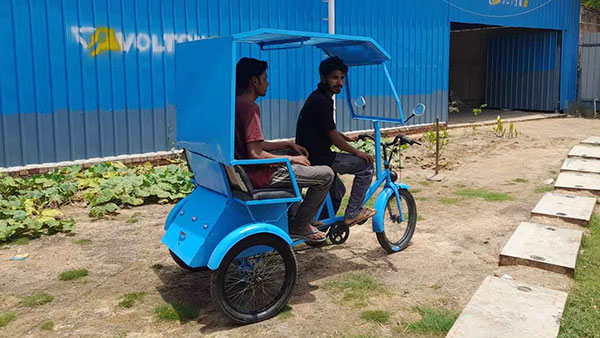 25 கிமீ பயணிக்க ஒரு ரூபா மட்டுமே செலவாகும்... இதுக்கப்புறமும் பெட்ரோல் வண்டிய வச்சுக்கிட்டு கஷ்டப்பட போறீங்களா! 