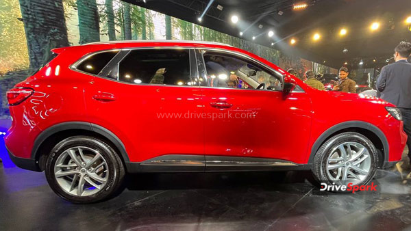 இந்தியாவின் வாகன திருவிழாவில் மாஸ் காட்டிய சீன நிறுவனம்! போட்டி நிறுவனங்களுக்கு எல்லாம் அள்ளு விட்றுக்கும்!