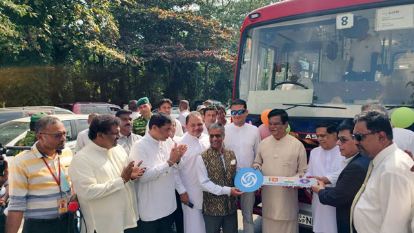 யாருமே எதிர்பாராத உதவியை இலங்கைக்கு செய்த இந்தியா! இனி தினமும் இலங்கை மக்கள் இந்தியாவை நினைச்சு பாப்பாங்க!