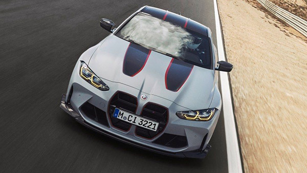 கார் ஆஃப் தி இயர் விருதுக்கு போட்டி போடும் கார்கள்!!