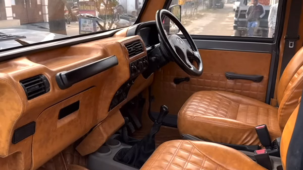 டிஃபெண்டர் கார்களே தோற்றுவிடும் - மாடிஃபை செய்யப்பட்ட பொலேரோ