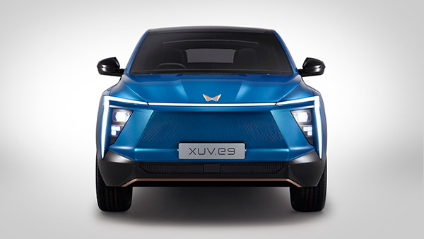 இந்தியாவின் கெத்தை நிரூபித்த மஹிந்திரா! 2 காரை காட்டி போட்டியாளர்களை எல்லாம் அலற விட்டுட்டுடாங்க! இந்தியாவின் கெத்தை நிரூபித்த மஹிந்திரா! 2 காரை காட்டி போட்டியாளர்களை எல்லாம் அலற விட்டுட்டுடாங்க!