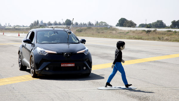 சரியா வண்டி ஓட்ட தெரியாதவங்க ஓட்டினாலும் ஆக்ஸிடென்ட் ஆகாது! இந்த ஒரு சிஸ்டம் போதும் இந்தியாவுக்கு! சரியா வண்டி ஓட்ட தெரியாதவங்க ஓட்டினாலும் ஆக்ஸிடென்ட் ஆகாது! இந்த ஒரு சிஸ்டம் போதும் இந்தியாவுக்கு!