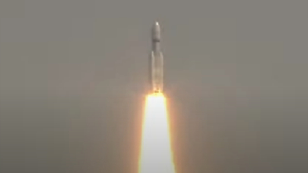 isro-lvm3-oneweb-satellites-launched-india-2-mission-sriharikota-26-march-01