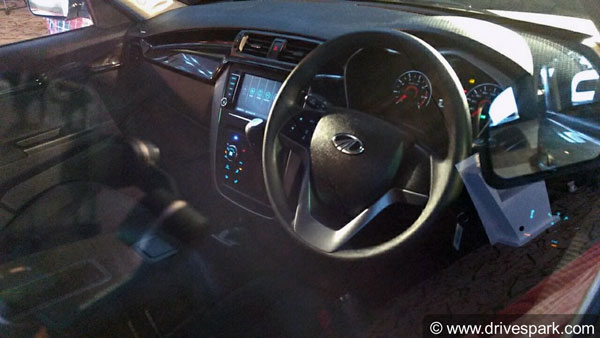 Mahindra KUV100 NXT Interior