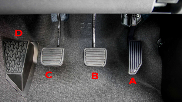 Dead Pedal use in car