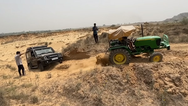 force gurkha stuck in loose sand