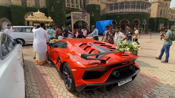 Lamborghini Aventador SVJ