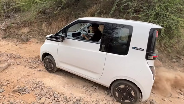 Mg comet ev off road travel