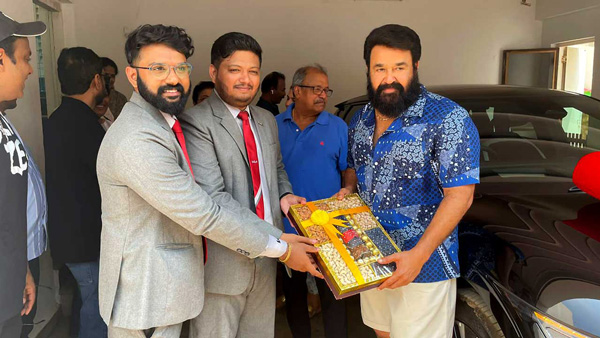 Mohanlal with kia ev6