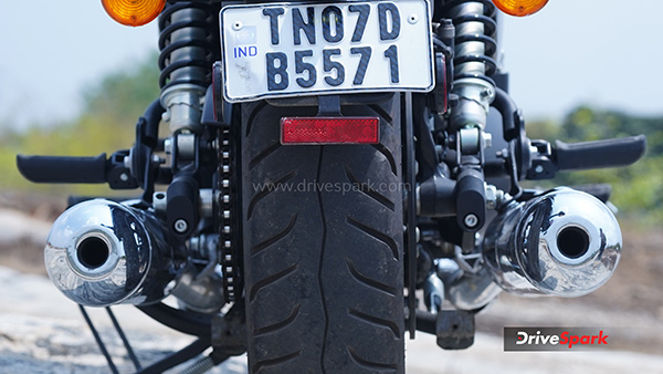 Royal enfield super meteor 650 review dual exhaust