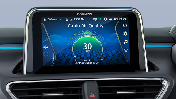 Tata altroz icng touch screen