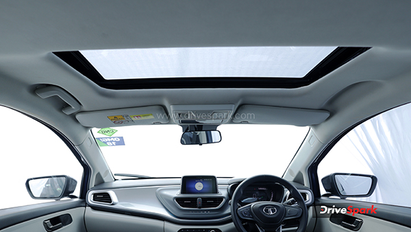 Tata altroz icng sunroof