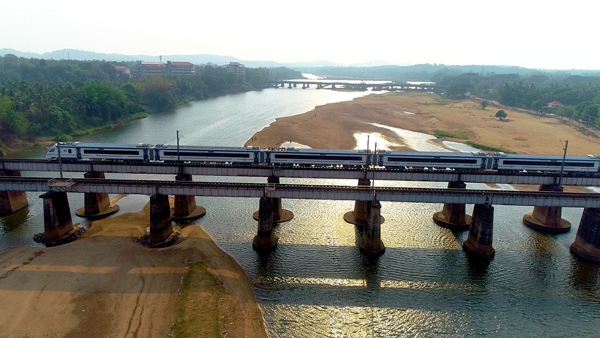 Vande bharat crossing river