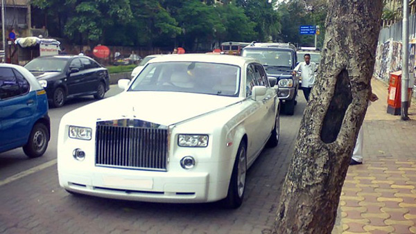 actor prabhas luxury car collections
