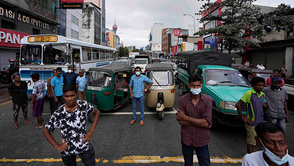 foreign-made vehicles still banned in srilanka