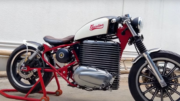 1985 Royal enfield bullet converted into e-bike