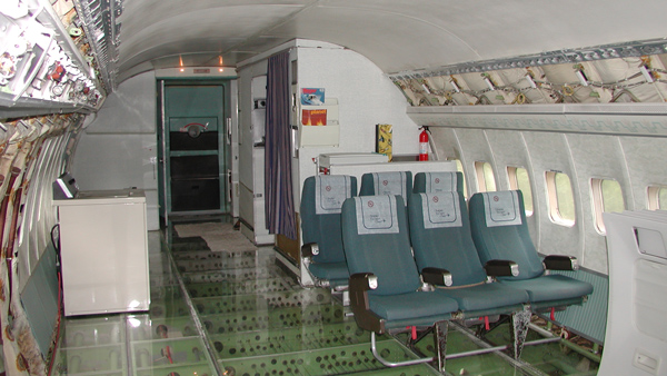 Man lives in a boeing 727 inside