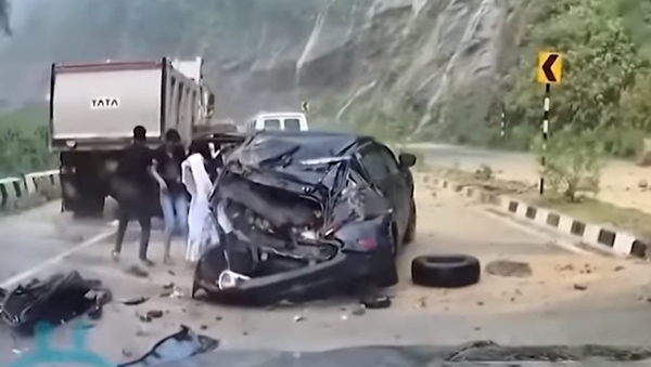 Tata Harrier Accident