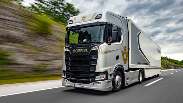 american vs indian lorry