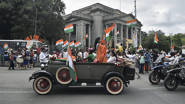 independence day celebrations with vehicle