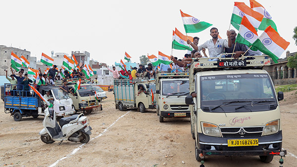 independence day celebrations with vehicle