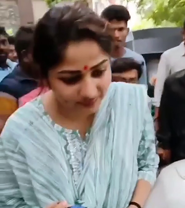 rachita ram autographed fan car