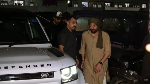 Sunny Deol Spotted In Land Rover Defender