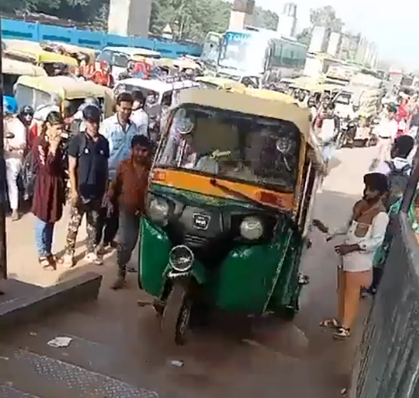 auto driver drives on bridge