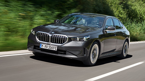 BMW 5 series plug in hybrid sedan