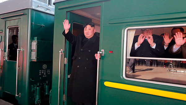 kim jong un train