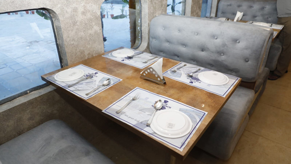 rail coach restuarant in hyderabad