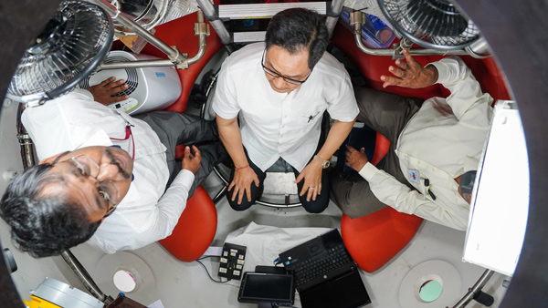 Matsya 6000 submersible