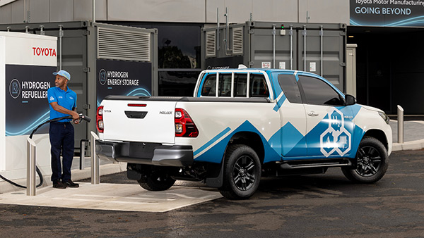hydrogen powered hilux pick up rear