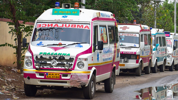 bengaluru police saved 7-year-old girl