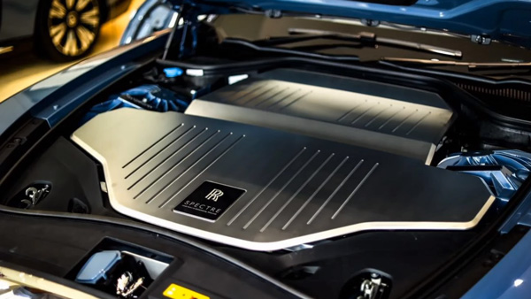 Rolls royce spectre engine