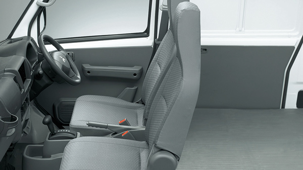 Mitsubishi minicab seat