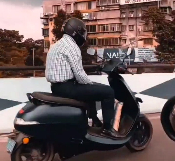 man rides scooter without control