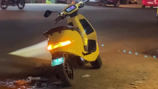 Ola electric scooter turned roadside vendor