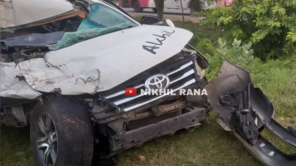 accident between fortuner and lorry