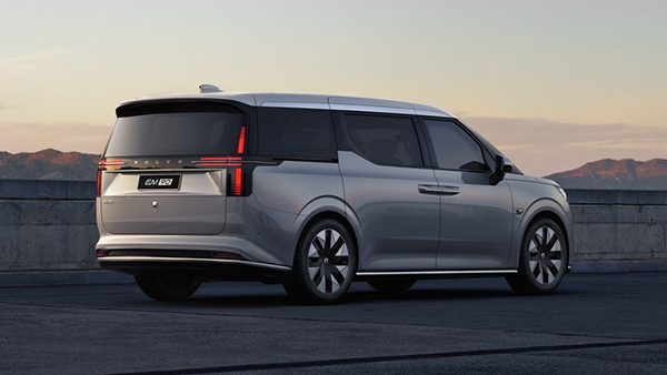 Volvo em90 side design