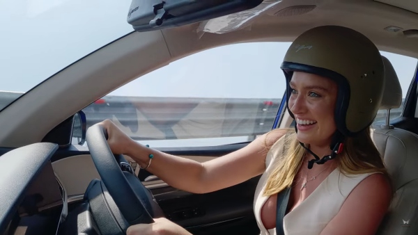 Grace hayden drives mahindra xuv700