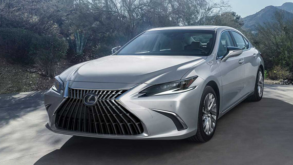 over 20kmpl mileage luxury cars