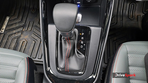 2024 kia sonet facelift review