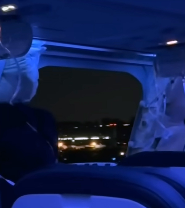 alaska airline window blowout reason