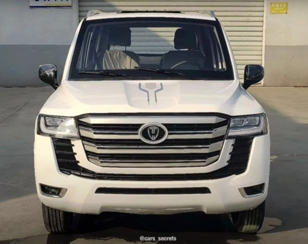 land crusier chinese copy cat