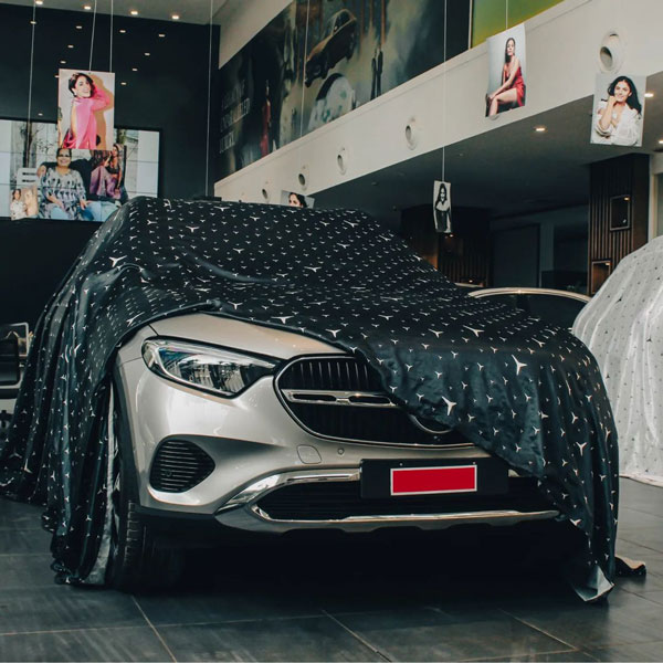 Isha talwar mercedes benz glc suv